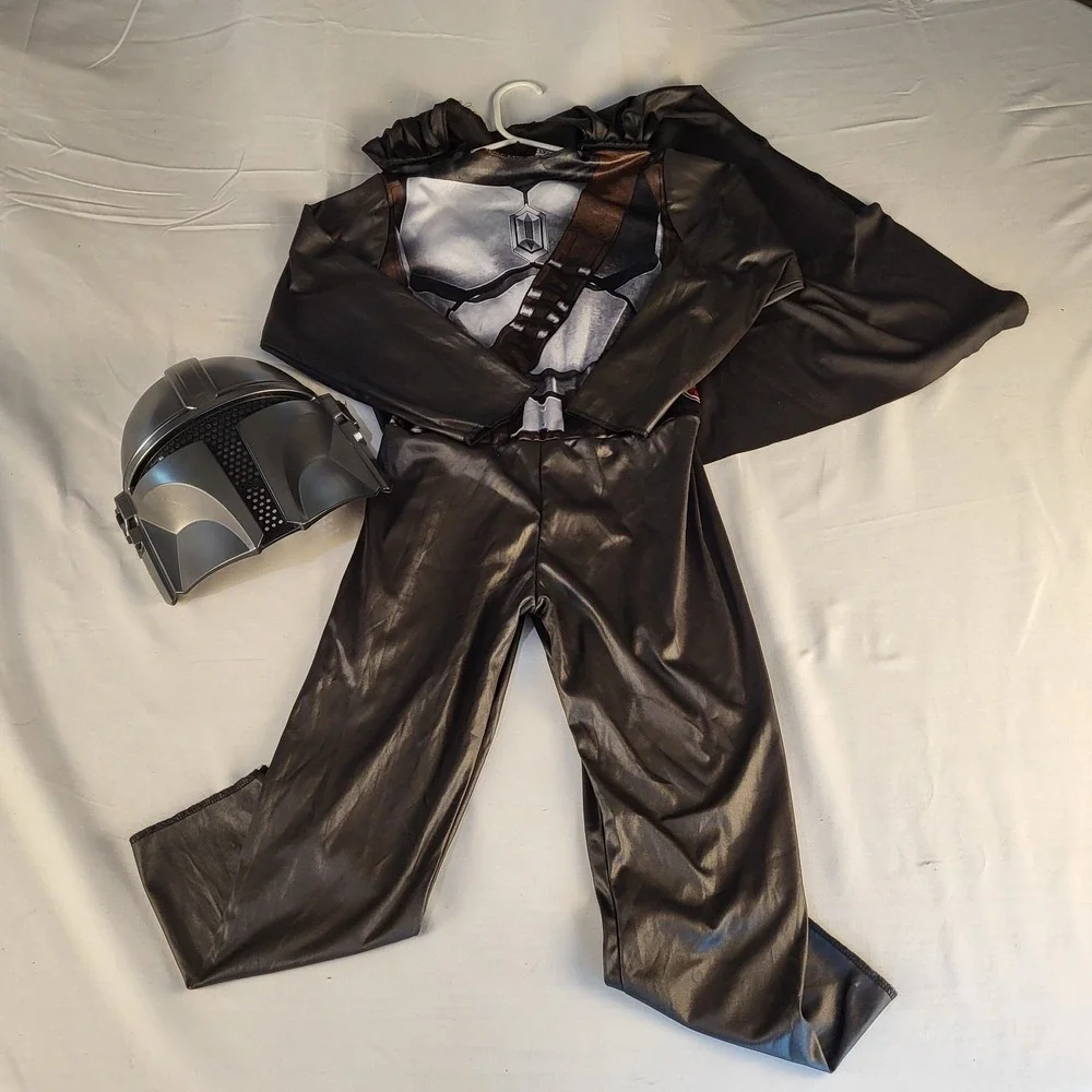 Star Wars Boys Small Mandalorian Costume Suit Mask Cape Cosplay